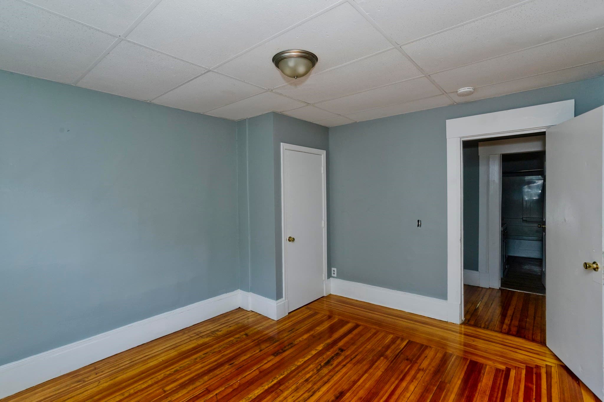 3 Family at 122 Fort Pleasant Ave, Springfield MA 01108, Springfield, photo 22 of 34