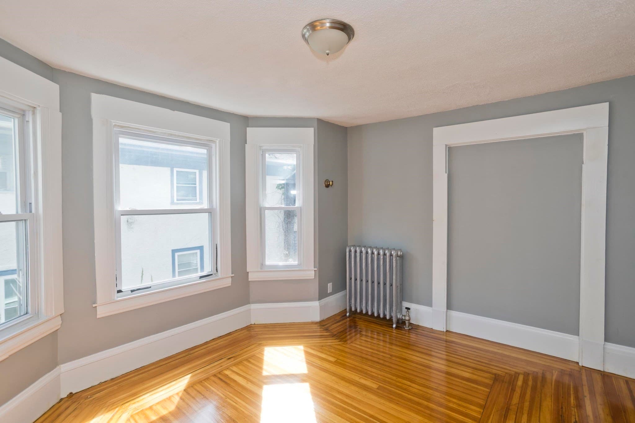 3 Family at 122 Fort Pleasant Ave, Springfield MA 01108, Springfield, photo 5 of 34