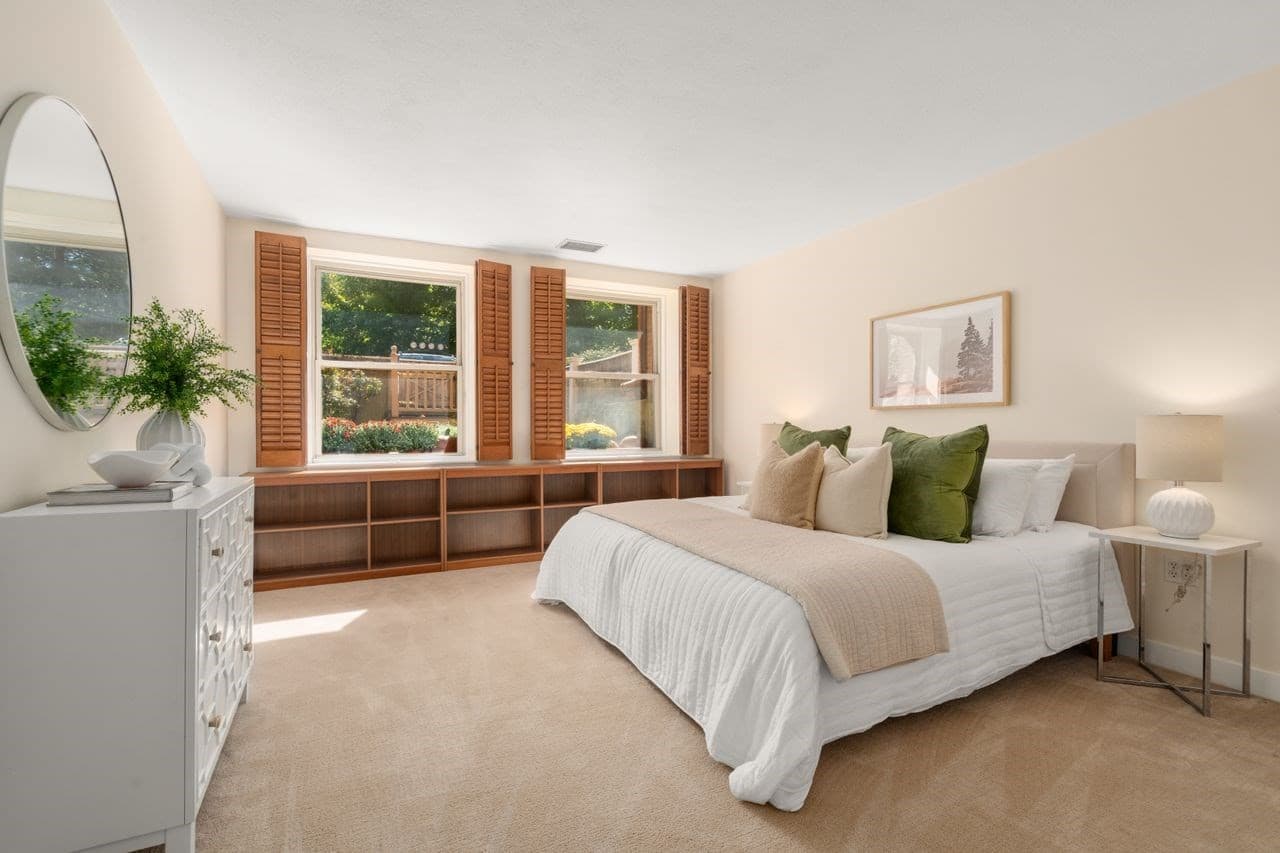 Condominium at 110 Washington Park # 2, Newton MA 02460, Newton, photo 7 of 17