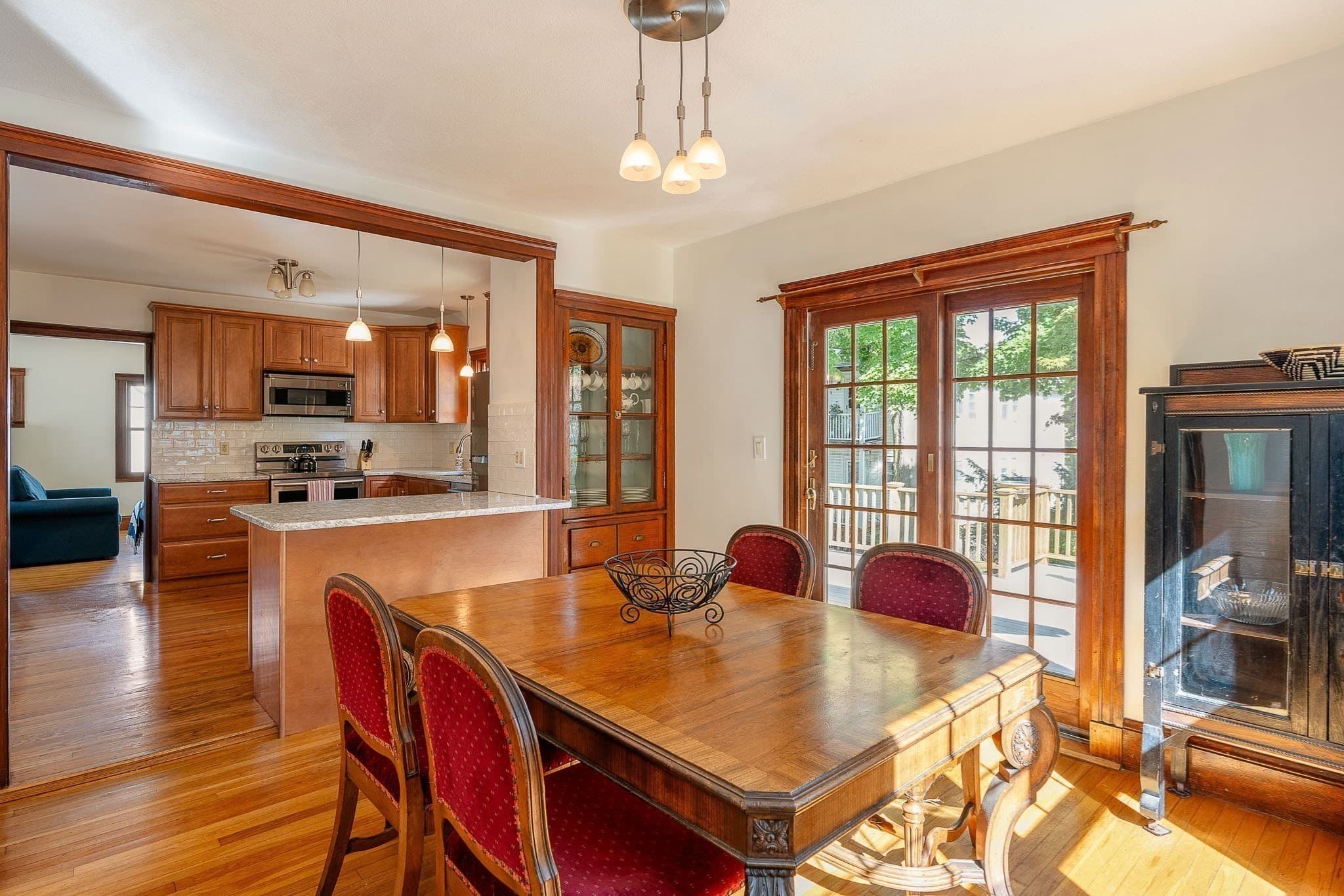 Single Family Residence at 4 Stone Ave, Winchester MA 01890, Winchester, photo 8 of 38