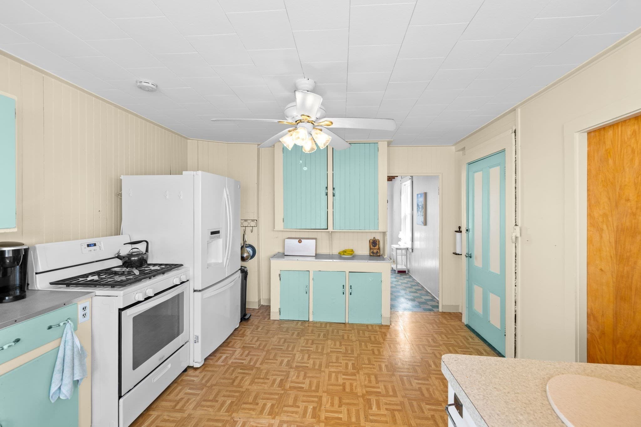 Single Family Residence at 13 West Ave, Falmouth MA 02556, Falmouth, photo 14 of 34