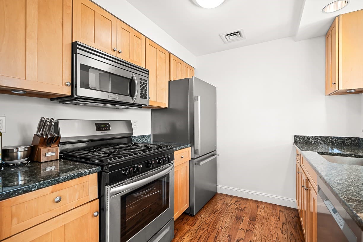 Condominium at 1597 Washington St # 408, Boston MA 02118, Boston, photo 11 of 29