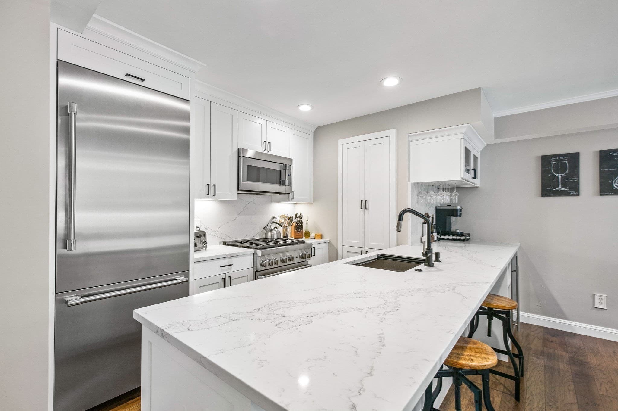 Condominium at 208 W Springfield St. # 1, Boston MA 02118, Boston, photo 3 of 11