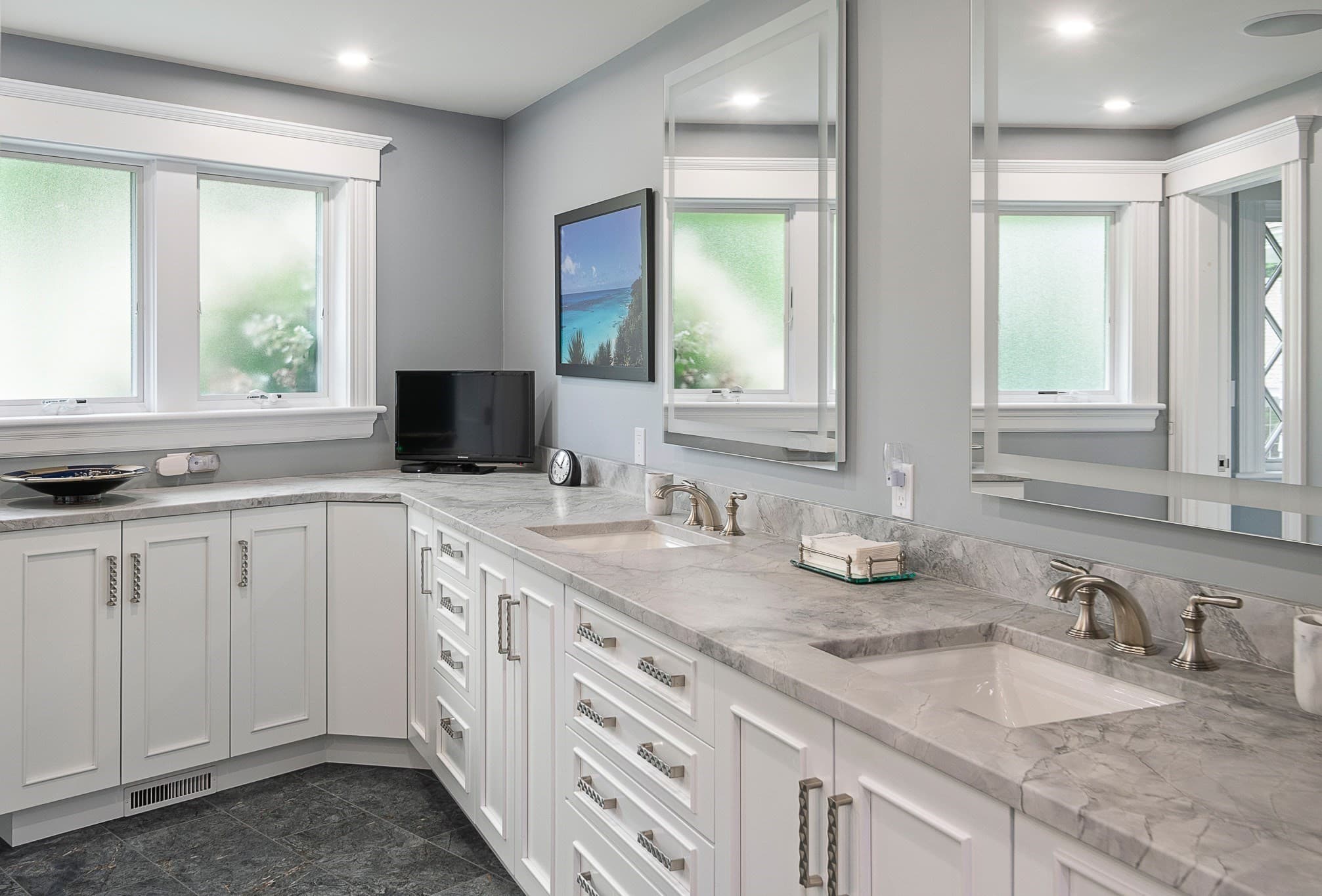 Single Family Residence at 1 Anchorage Ln, Marblehead MA 01945, Marblehead, photo 27 of 39