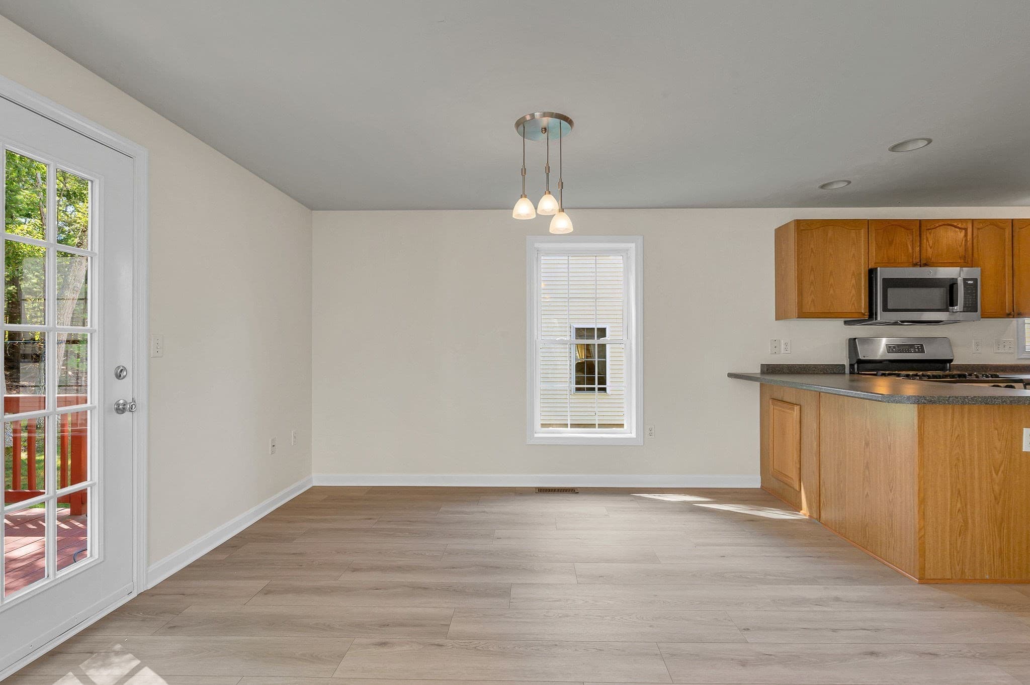 Condominium at 118 Barbara Ln # 118, Hudson NH 03051, Hudson, photo 6 of 35
