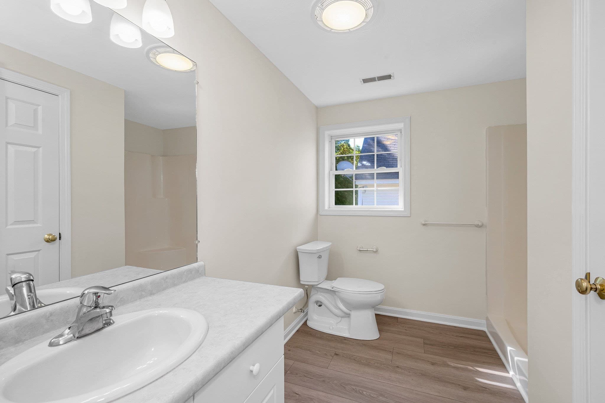 Condominium at 118 Barbara Ln # 118, Hudson NH 03051, Hudson, photo 18 of 35