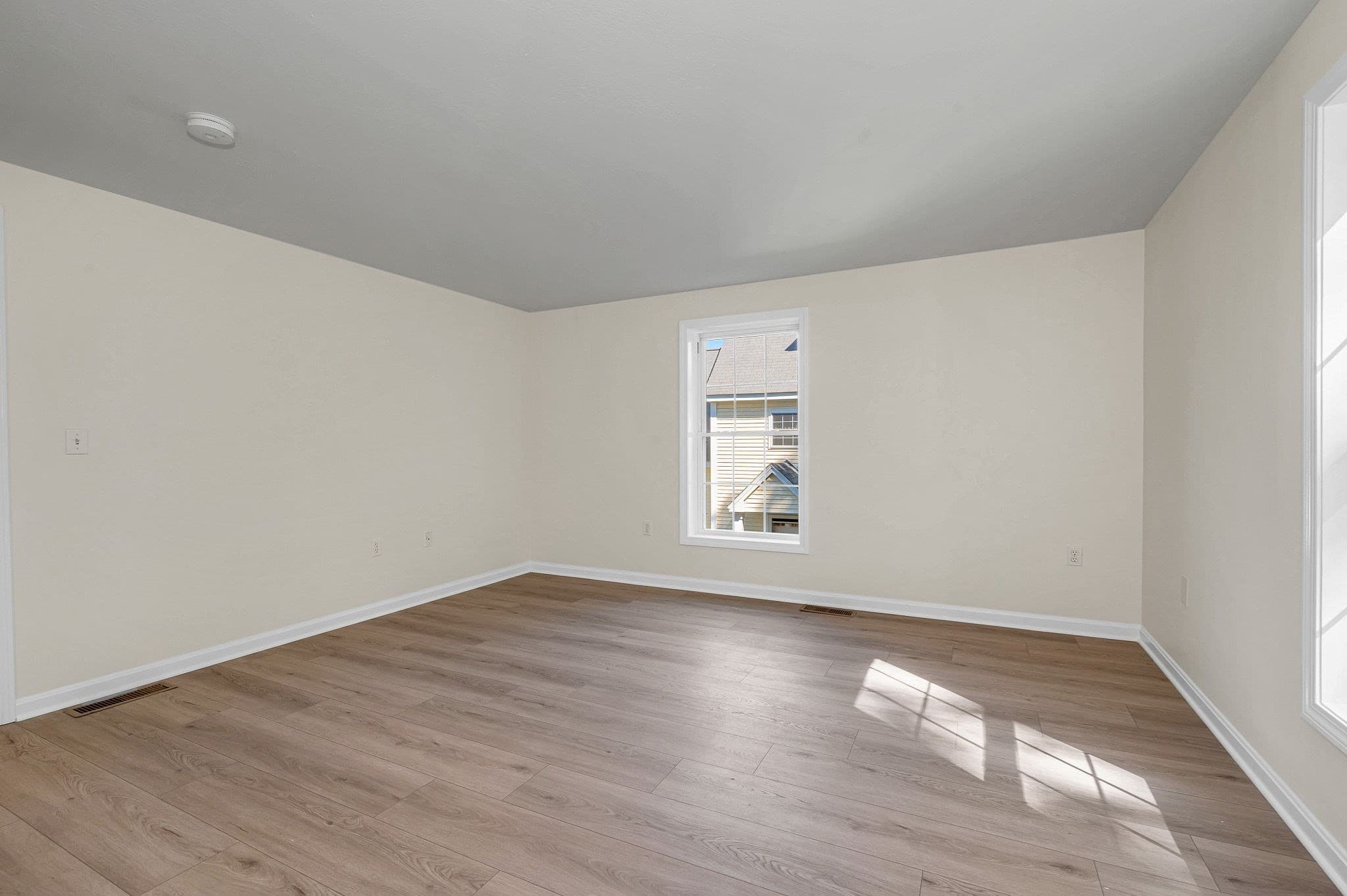 Condominium at 118 Barbara Ln # 118, Hudson NH 03051, Hudson, photo 15 of 35