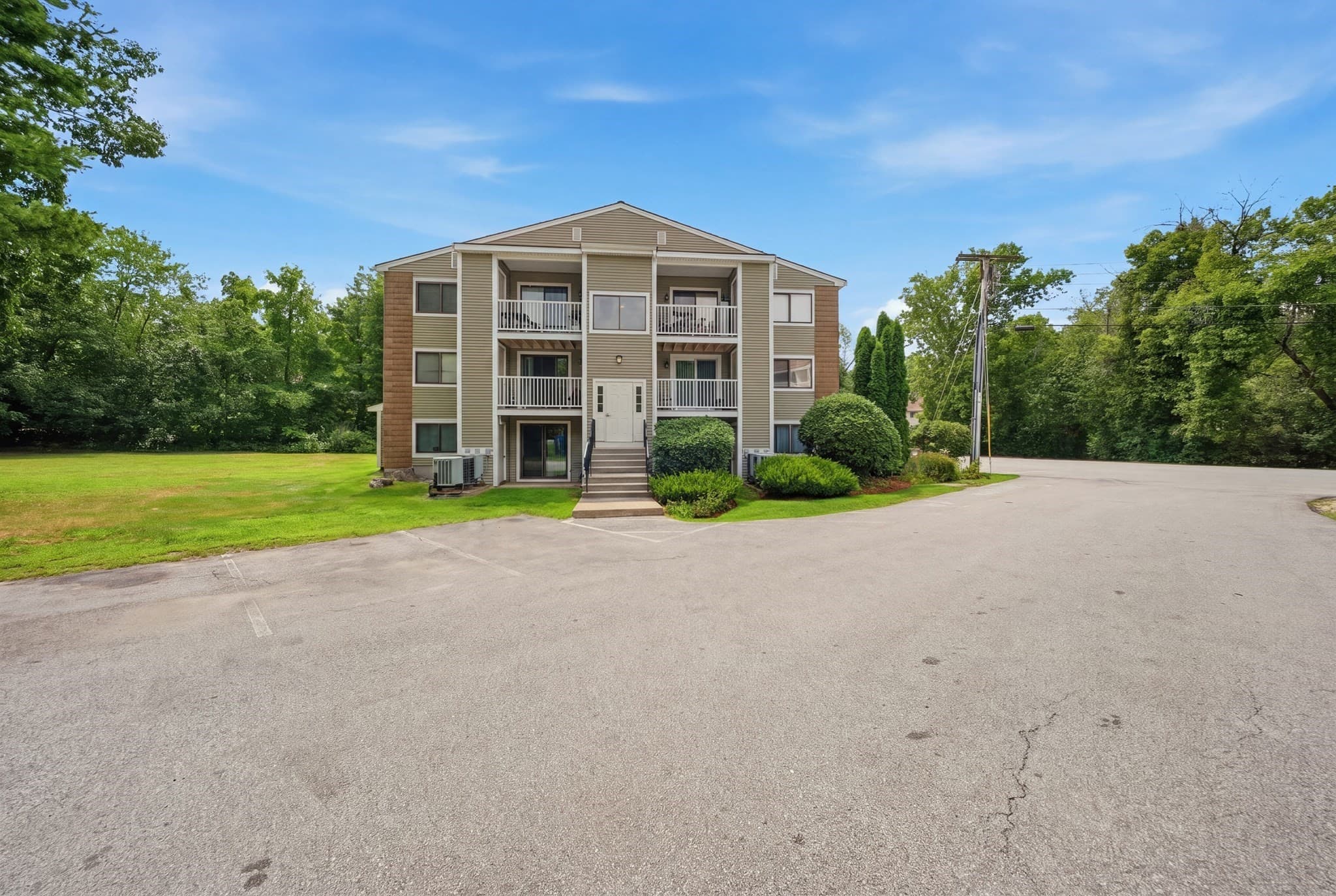 Condominium at 3 Bridgeview Circle # 57, Tyngsborough MA 01879, Tyngsborough, photo 17 of 19
