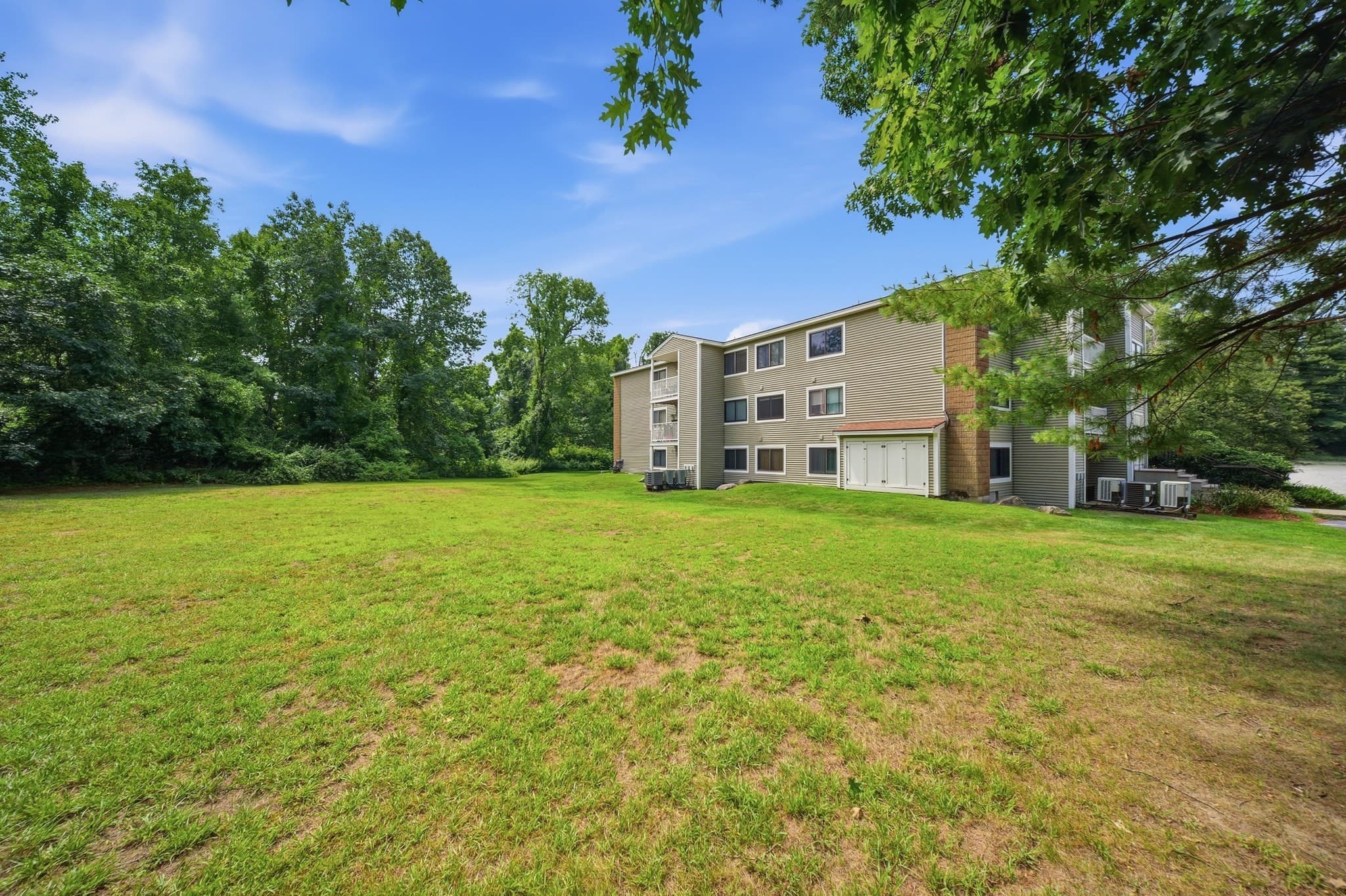 Condominium at 3 Bridgeview Circle # 57, Tyngsborough MA 01879, Tyngsborough, photo 16 of 19
