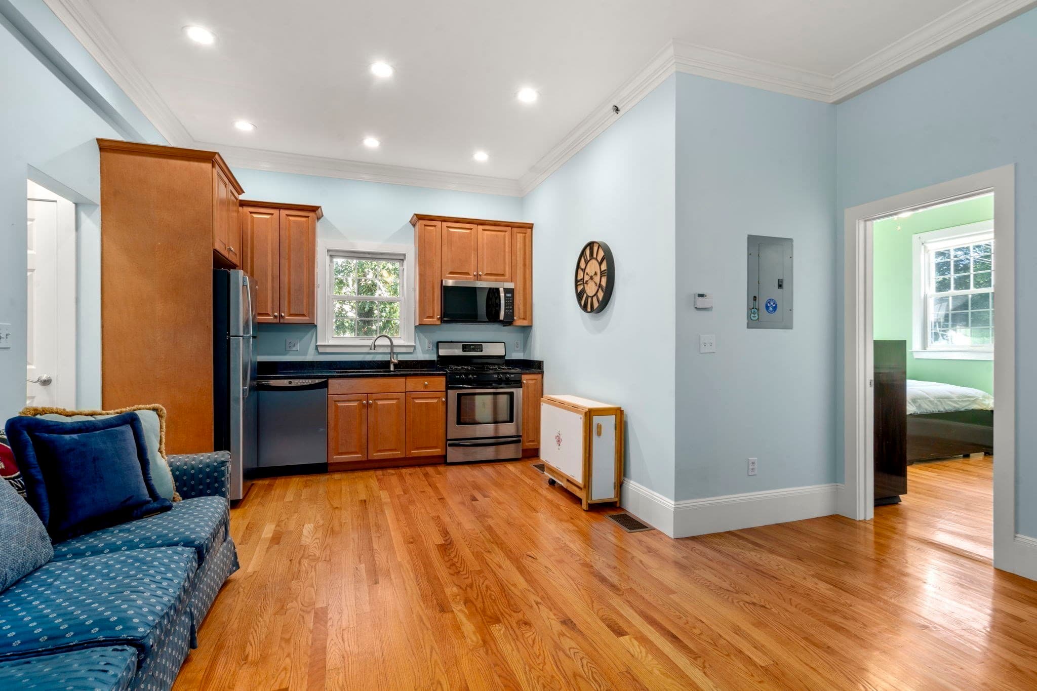 Condominium at 8 Parker Rd # 4, Wakefield MA 01880, Wakefield, photo 7 of 18