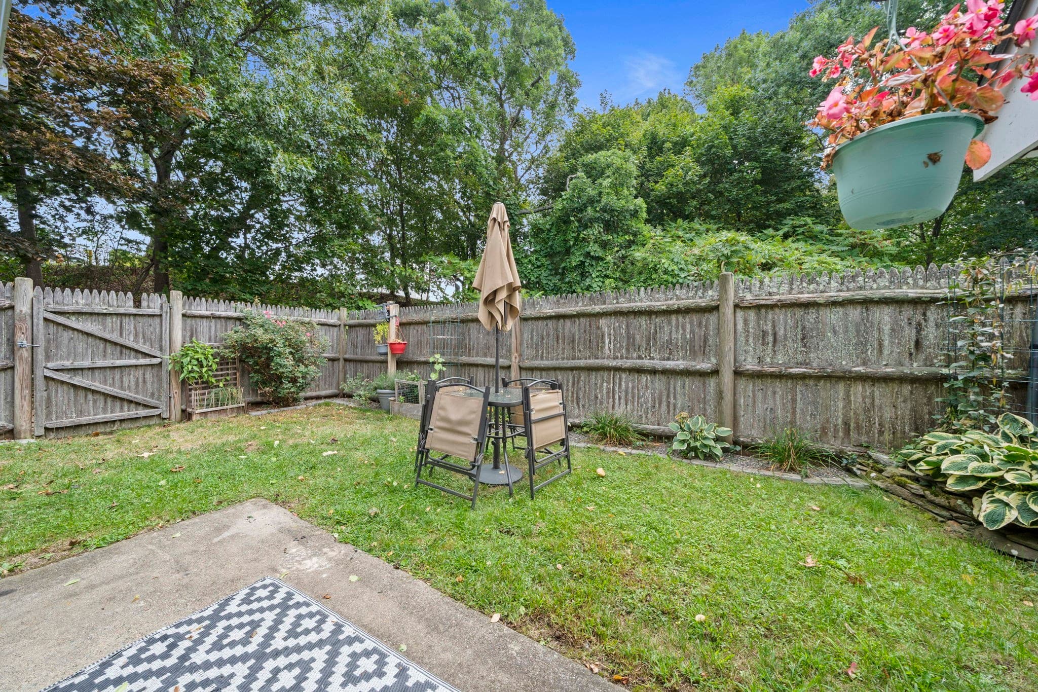 Condominium at 233 Lake Street # F, Weymouth MA 02189, Weymouth, photo 15 of 21