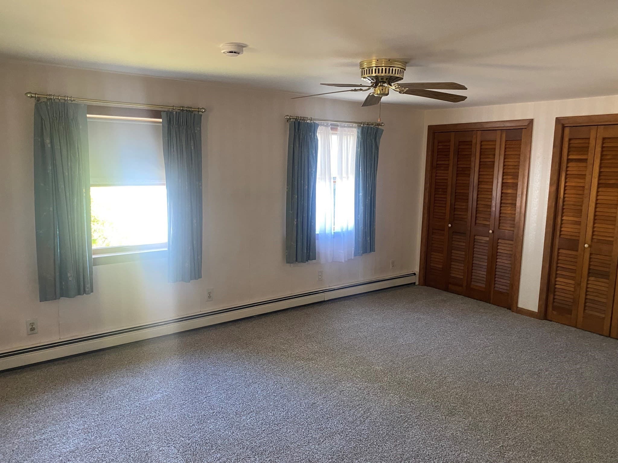 Single Family Residence at 195 Temple Road, Waltham MA 02452, Waltham, photo 9 of 33