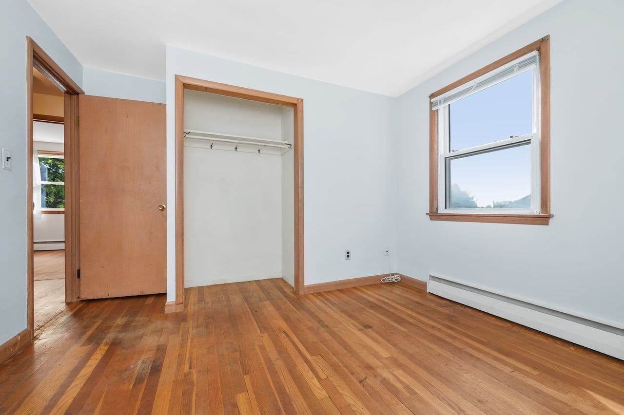 Single Family Residence at 195 Temple Road, Waltham MA 02452, Waltham, photo 14 of 33