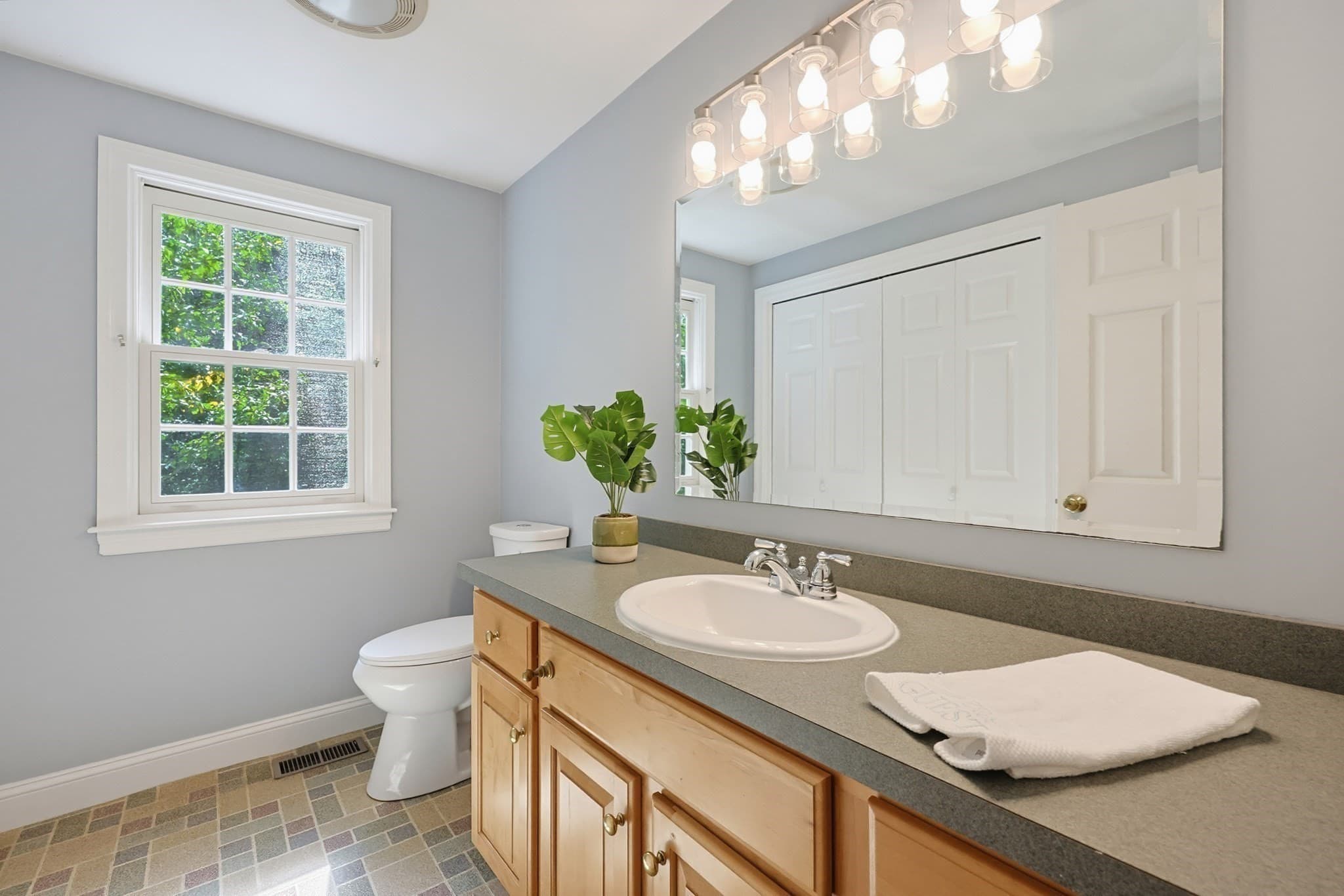 Single Family Residence at 405 Main St, Acton MA 01720, Acton, photo 18 of 33