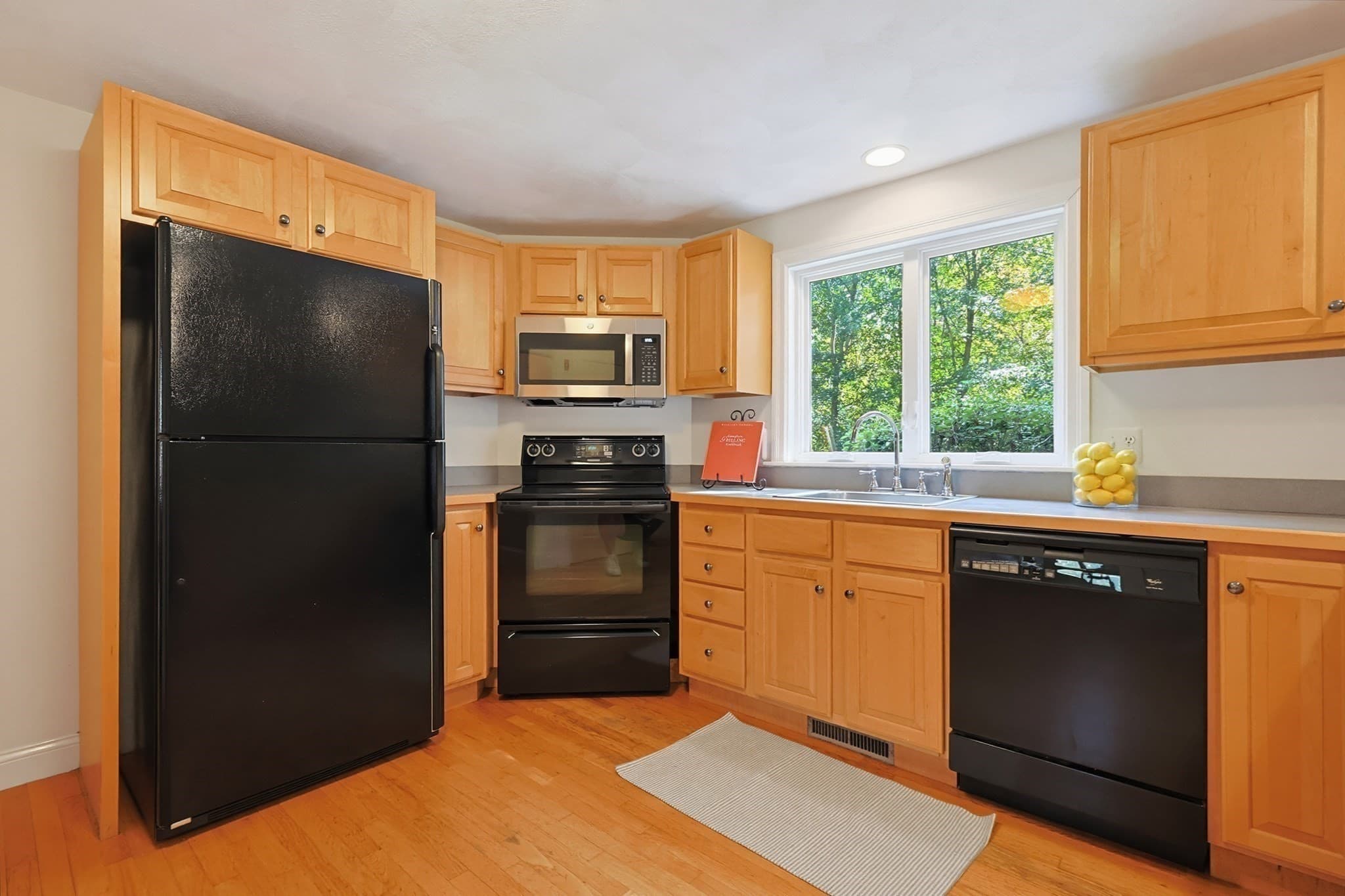 Single Family Residence at 405 Main St, Acton MA 01720, Acton, photo 11 of 33