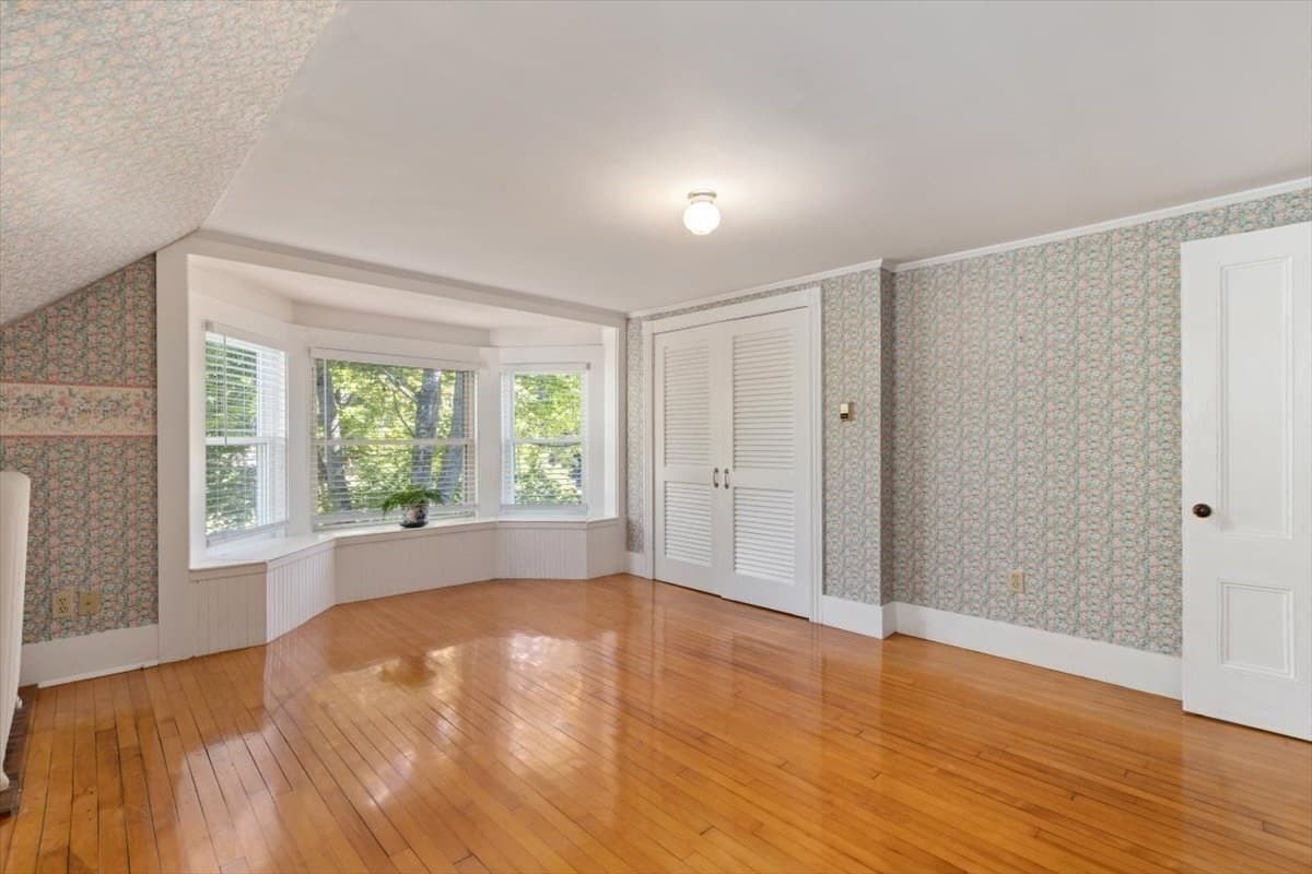 Single Family Residence at 65 Oxford Ave, Haverhill MA 01835, Haverhill, photo 23 of 39