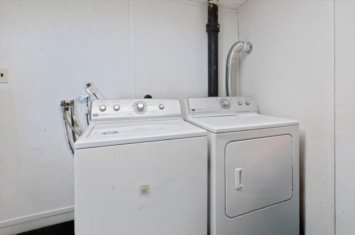 Single Family Residence at 65 Oxford Ave, Haverhill MA 01835, Haverhill, photo 28 of 39