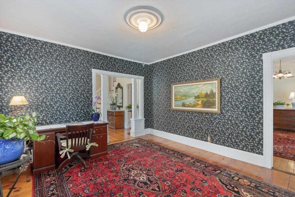 Single Family Residence at 65 Oxford Ave, Haverhill MA 01835, Haverhill, photo 9 of 39