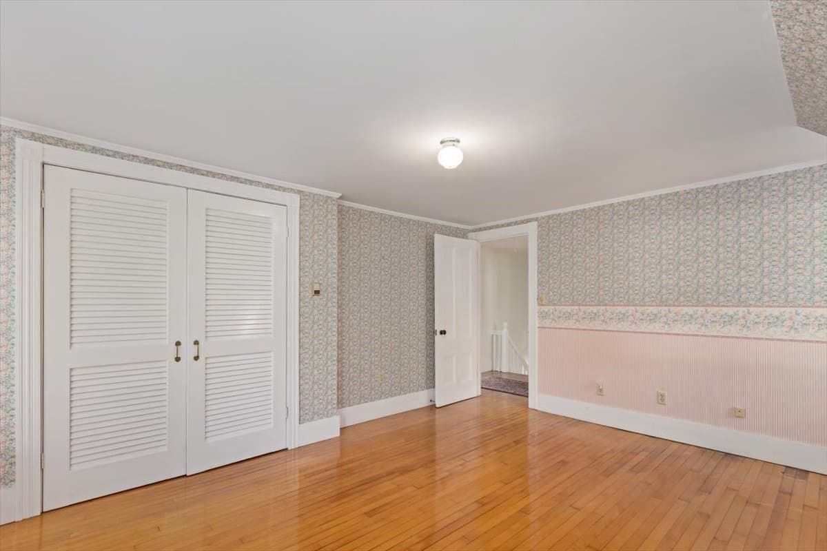 Single Family Residence at 65 Oxford Ave, Haverhill MA 01835, Haverhill, photo 24 of 39