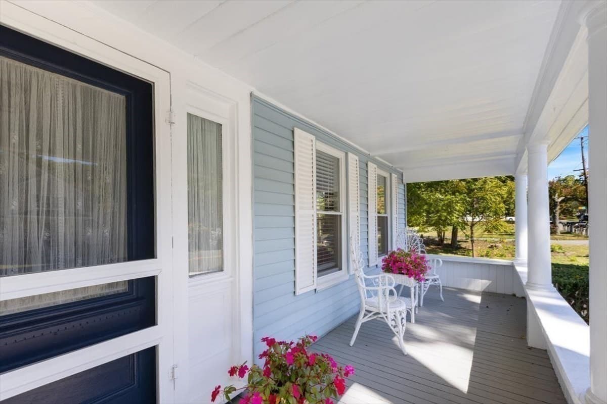 Single Family Residence at 65 Oxford Ave, Haverhill MA 01835, Haverhill, photo 34 of 39