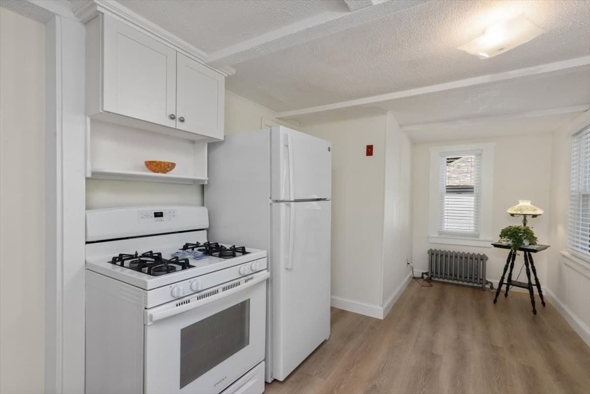 Single Family Residence at 65 Oxford Ave, Haverhill MA 01835, Haverhill, photo 18 of 39