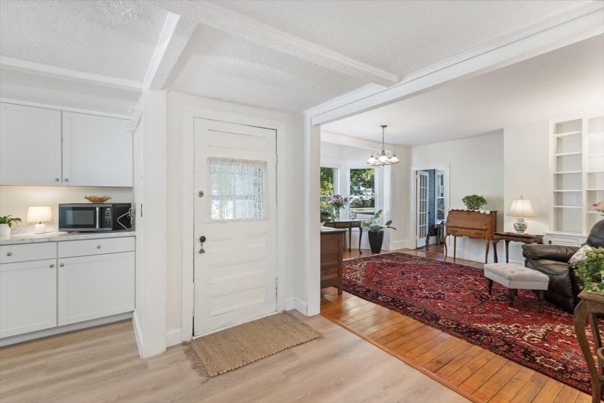 Single Family Residence at 65 Oxford Ave, Haverhill MA 01835, Haverhill, photo 19 of 39