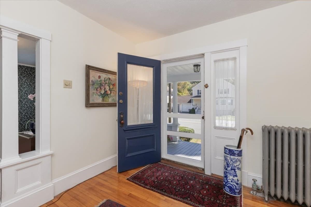 Single Family Residence at 65 Oxford Ave, Haverhill MA 01835, Haverhill, photo 8 of 39
