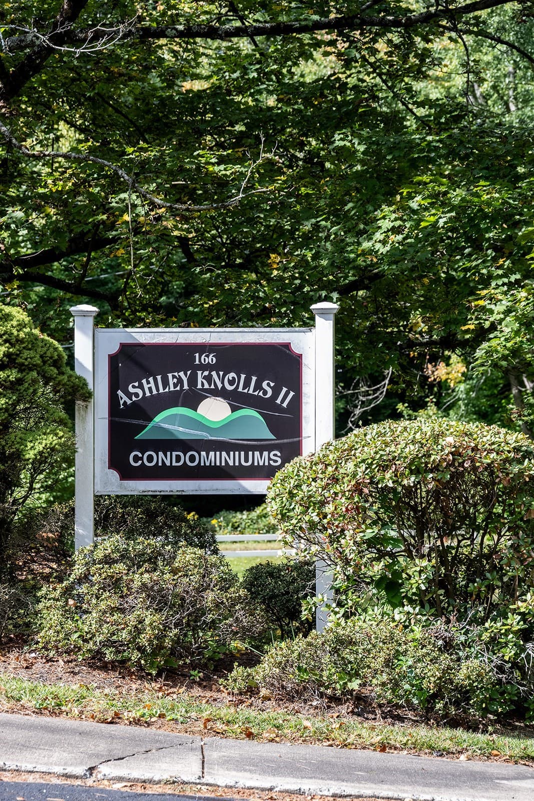 Condominium at 166 Hillside Rd # 5, Westfield MA 01085, Westfield, photo 39 of 40