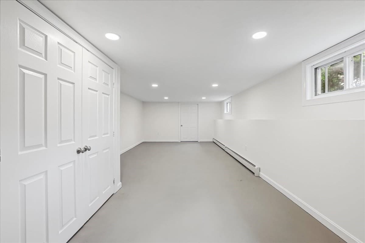 Single Family Residence at 29 Bonneau Street, North Attleboro MA 02760, North Attleboro, photo 27 of 42