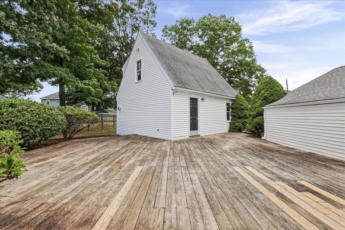 Single Family Residence at 29 Bonneau Street, North Attleboro MA 02760, North Attleboro, photo 29 of 42