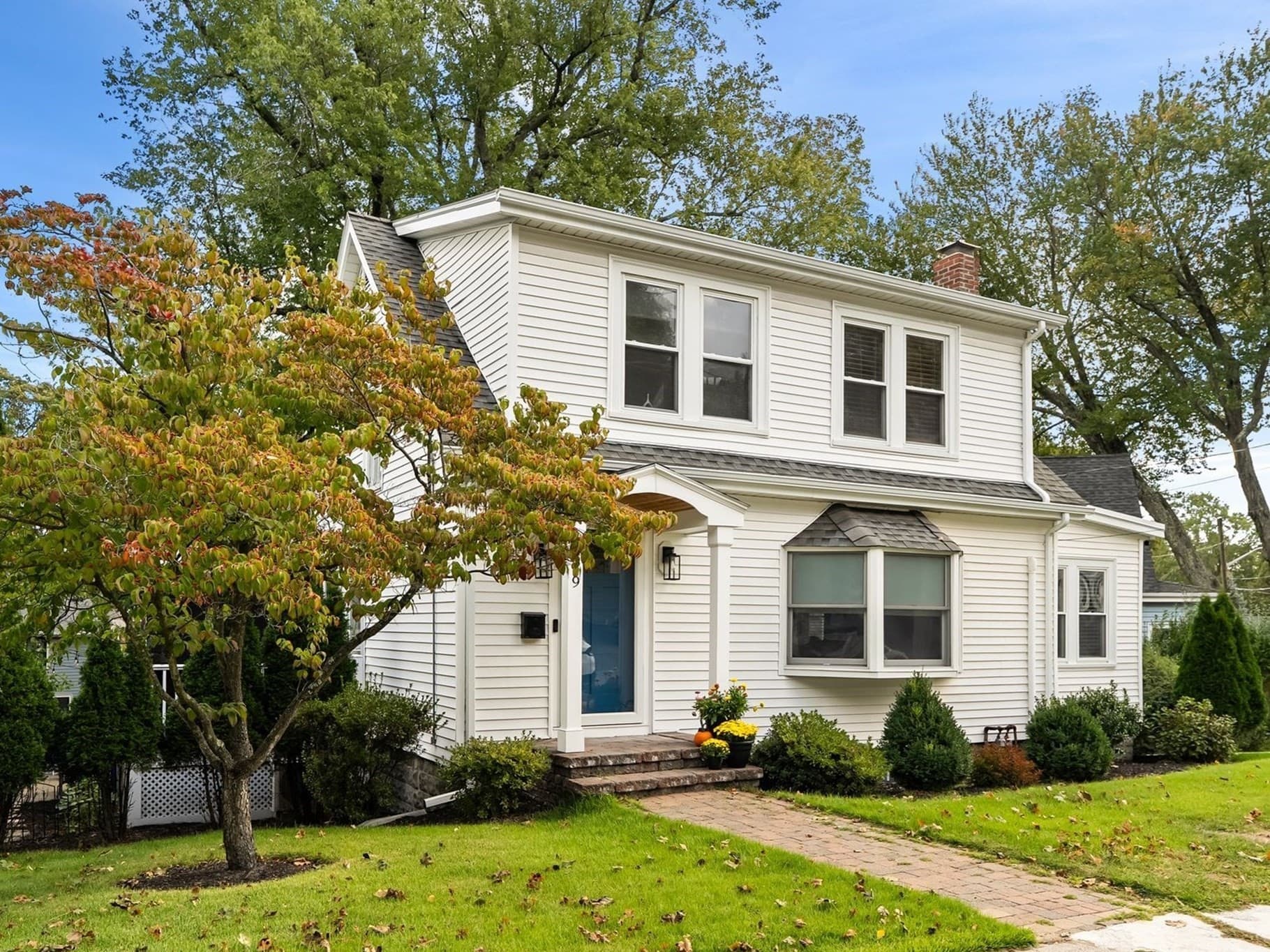 Single Family Residence at 29 Woburn Street, Medford MA 02155, Medford, photo 2 of 42