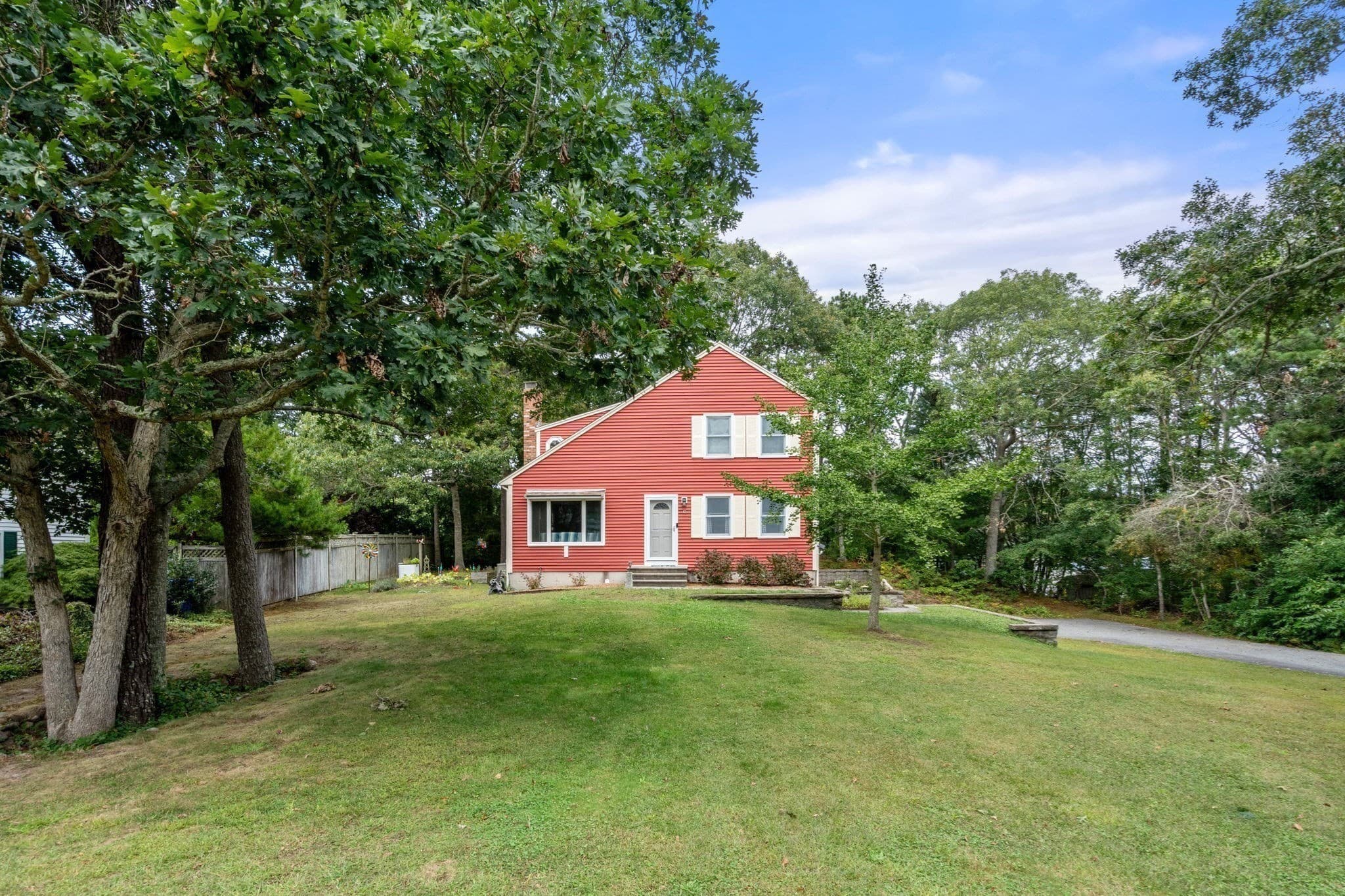 Single Family Residence at 12 Eldridge Street Ext, Bourne MA 02532, Bourne, photo 2 of 41