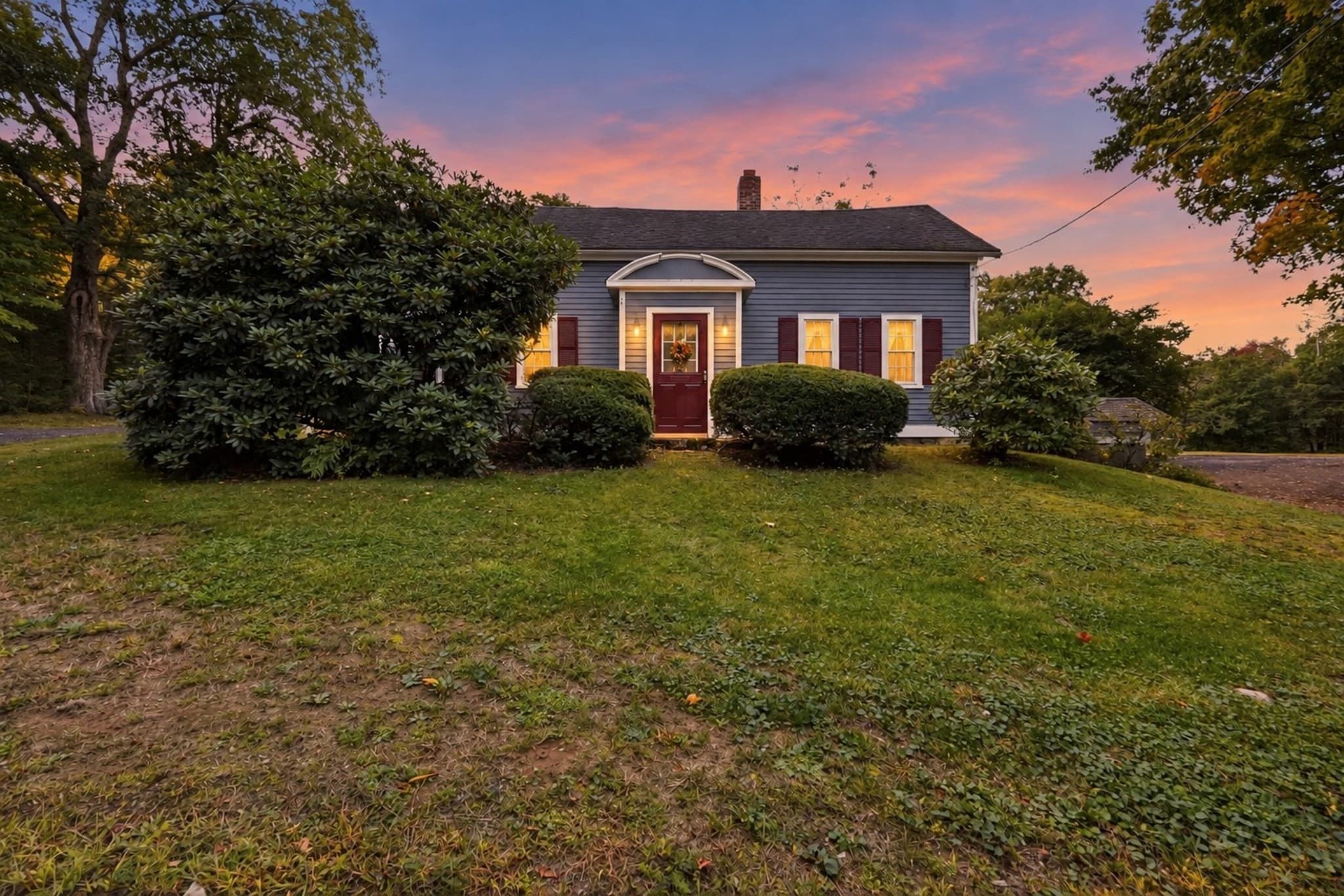 Single Family Residence at 70 Old Princeton Rd, Hubbardston MA 01452, Hubbardston, photo 2 of 40