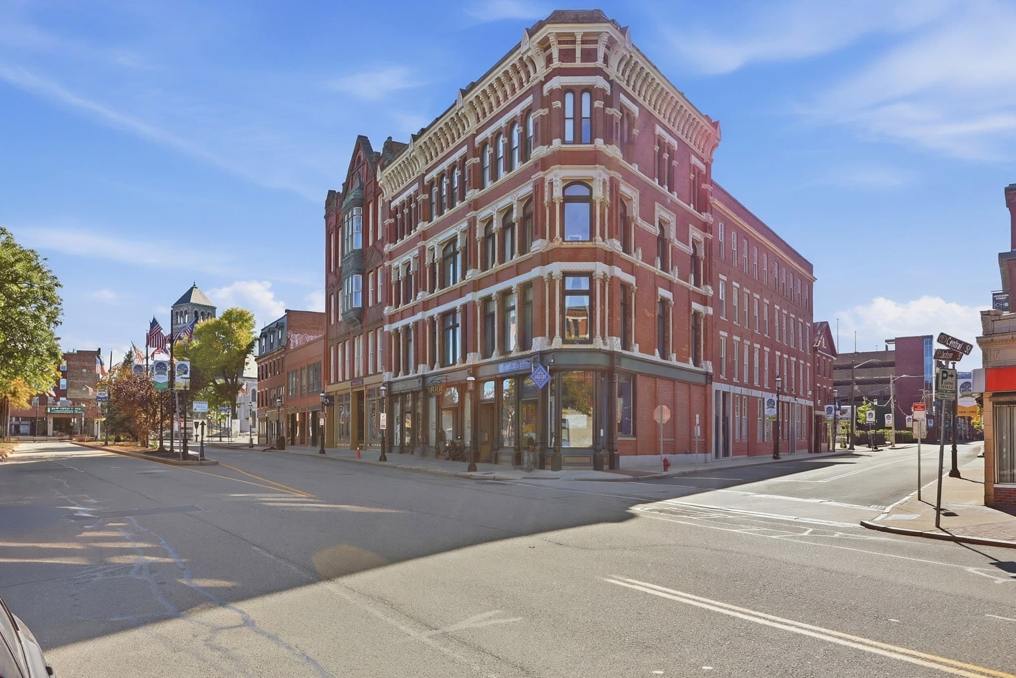 219 Central Street # 2B, Lowell MA 01852