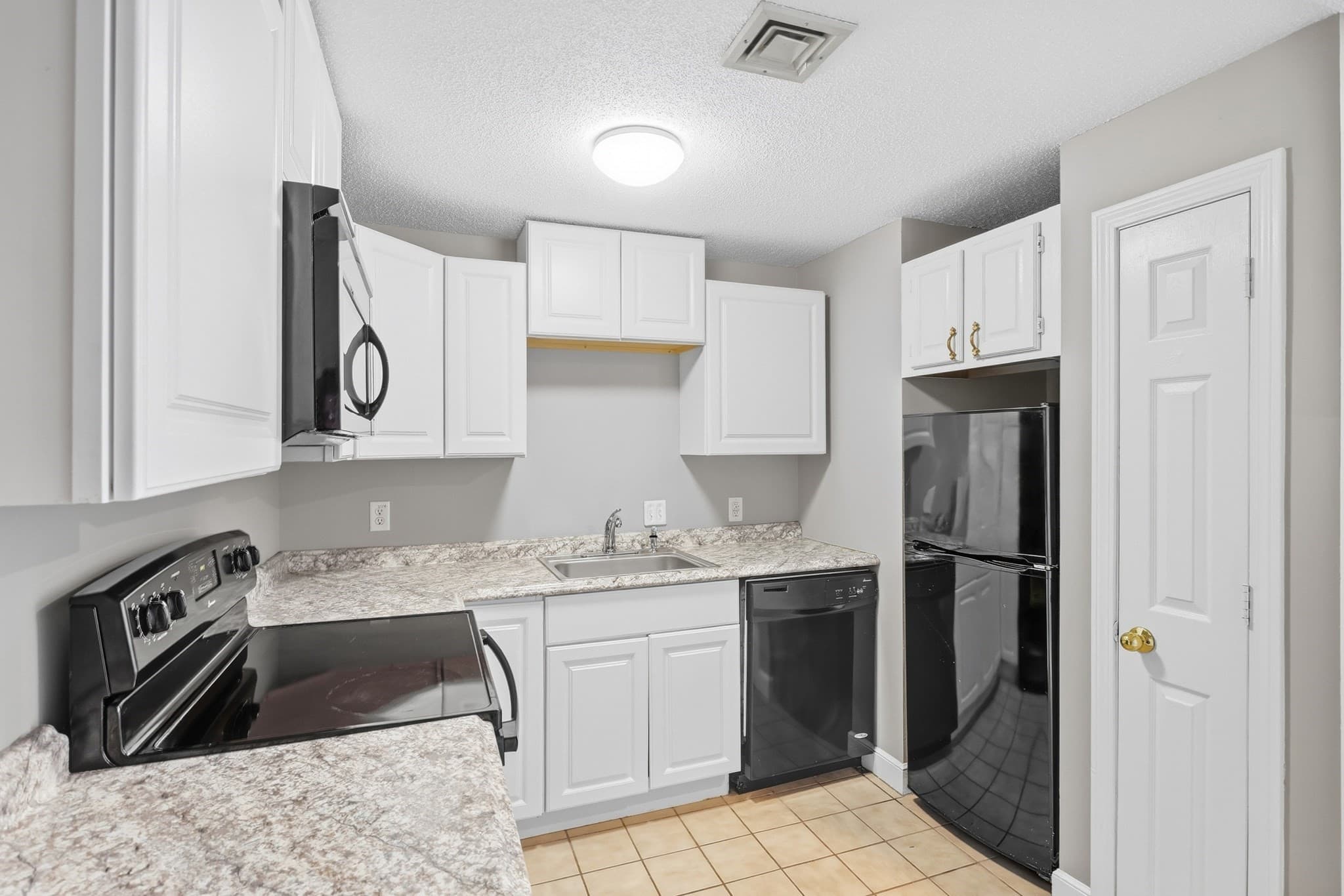 Commercial Sale at 219 Central Street # 2B, Lowell MA 01852, Lowell, photo 14 of 19