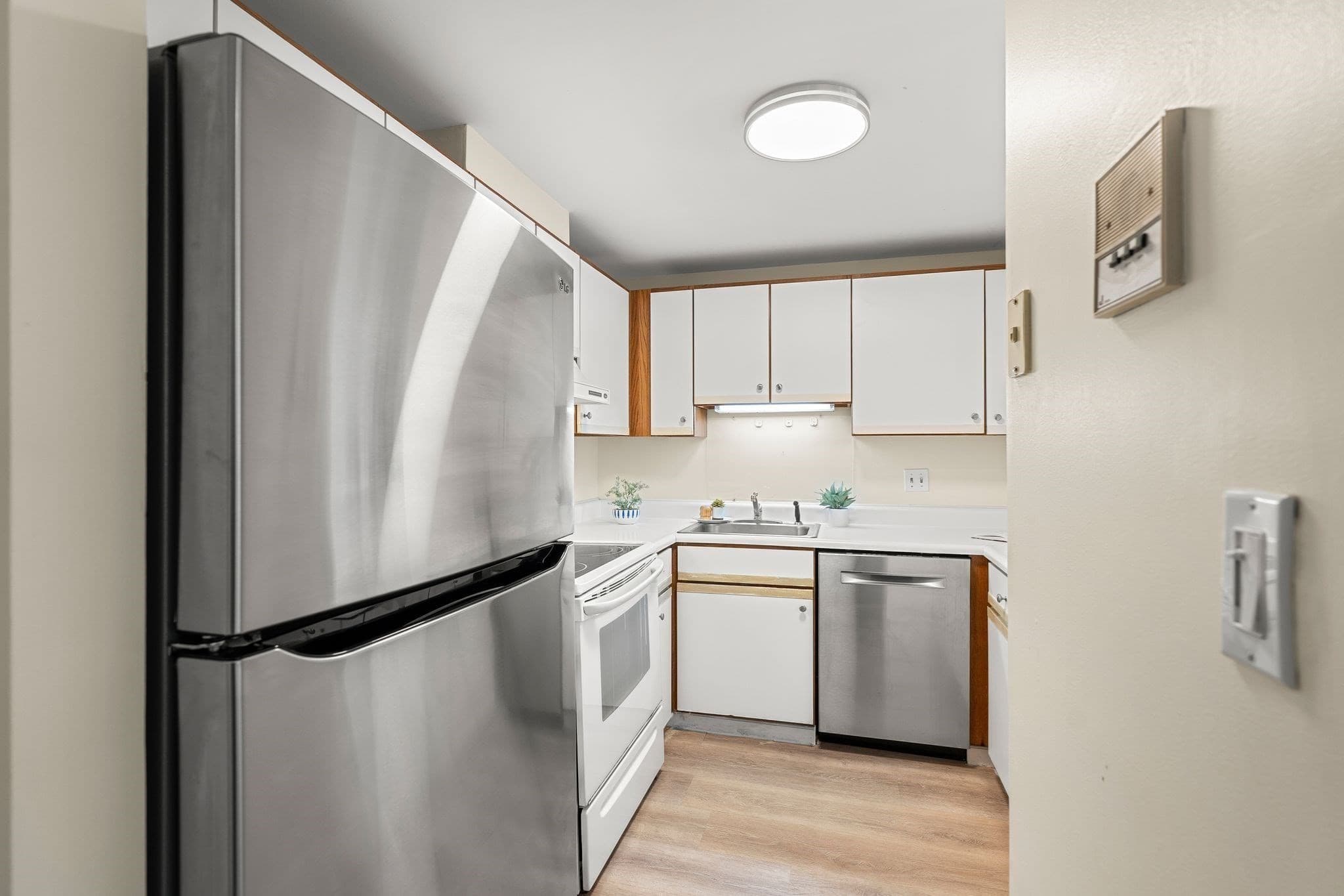 Condominium at 1 Watermill Pl # 121, Arlington MA 02476, Arlington, photo 16 of 39