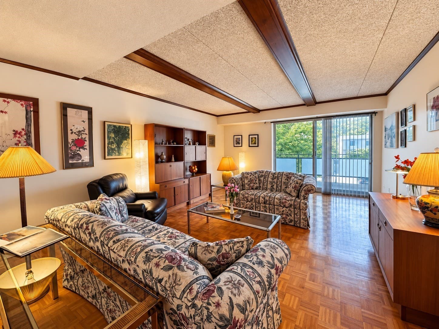 Condominium at 57 Broadlawn Park # 3A, Boston MA 02467, Boston, photo 4 of 29