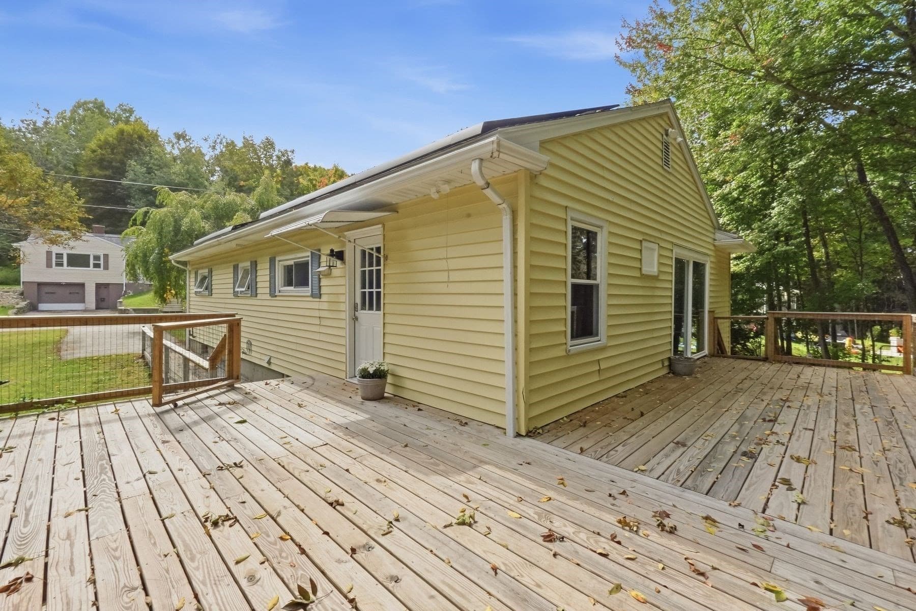 Single Family Residence at 7 Athens St, Auburn MA 01510, Auburn, photo 27 of 34