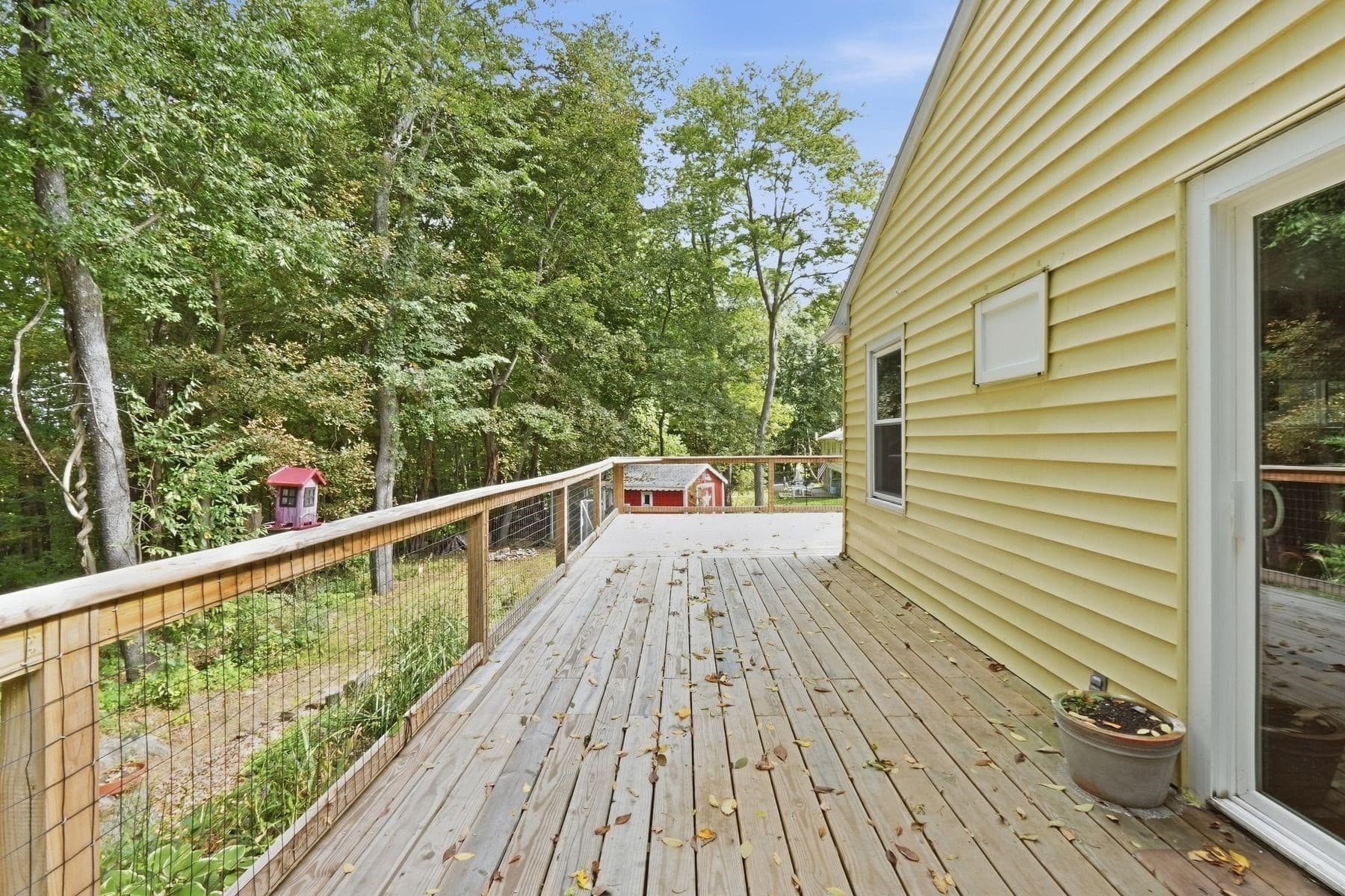 Single Family Residence at 7 Athens St, Auburn MA 01510, Auburn, photo 25 of 34