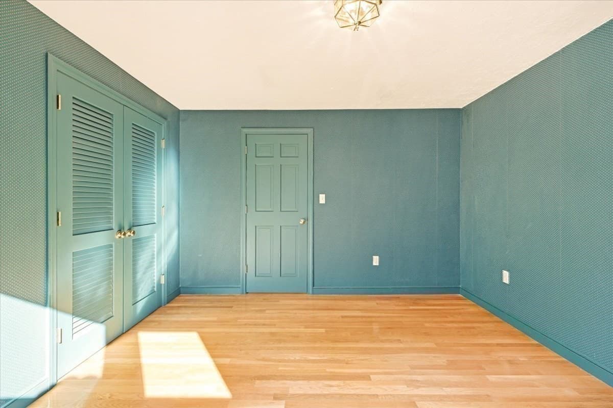 Single Family Residence at 113 Chief Justice Cushing Highway, Scituate MA 02066, Scituate, photo 30 of 42