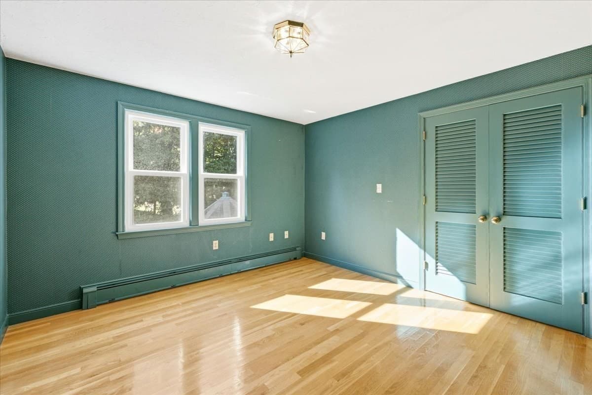 Single Family Residence at 113 Chief Justice Cushing Highway, Scituate MA 02066, Scituate, photo 29 of 42