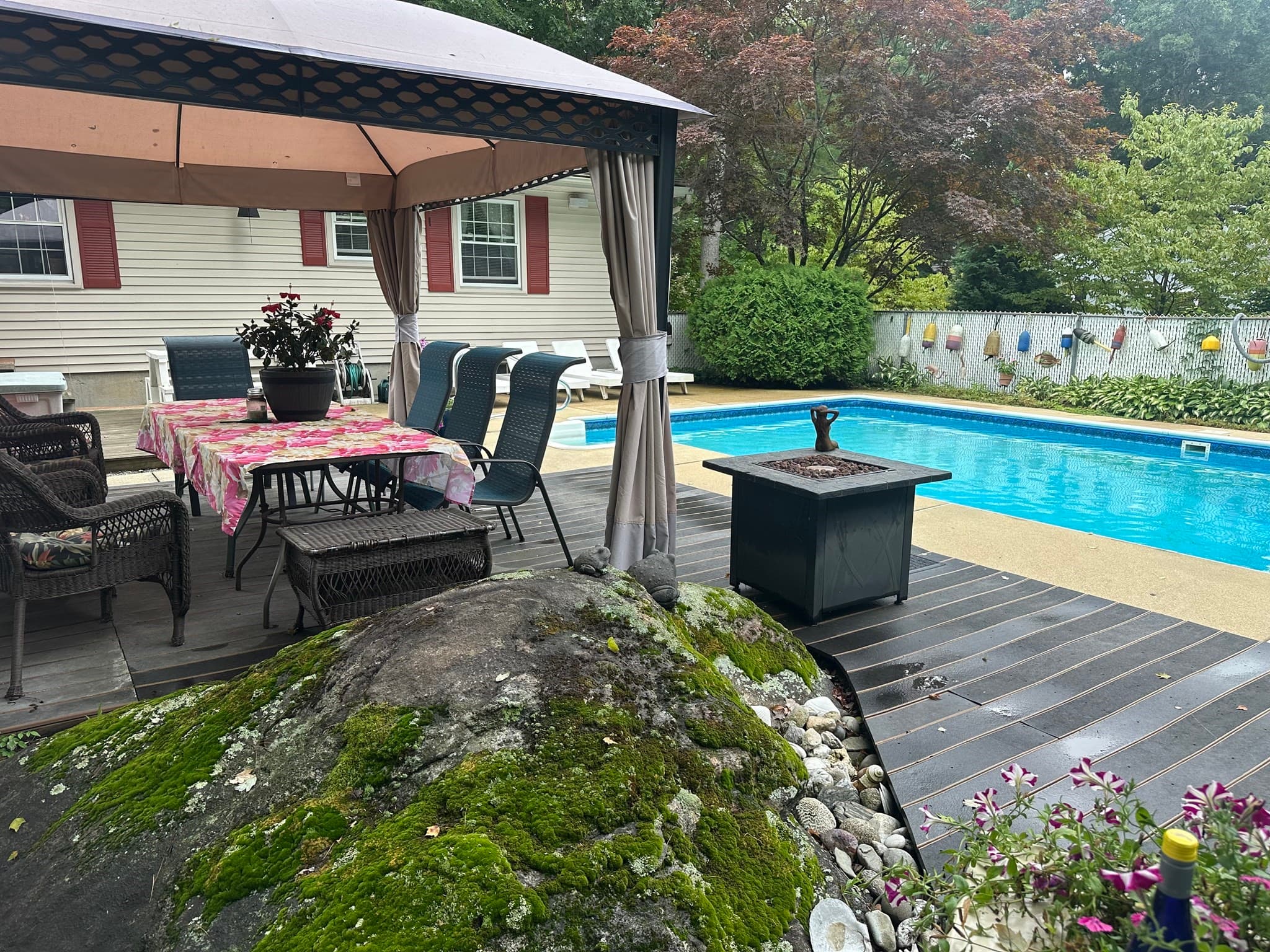 Single Family Residence at 203 New Boston Rd, Sturbridge MA 01566, Sturbridge, photo 13 of 30