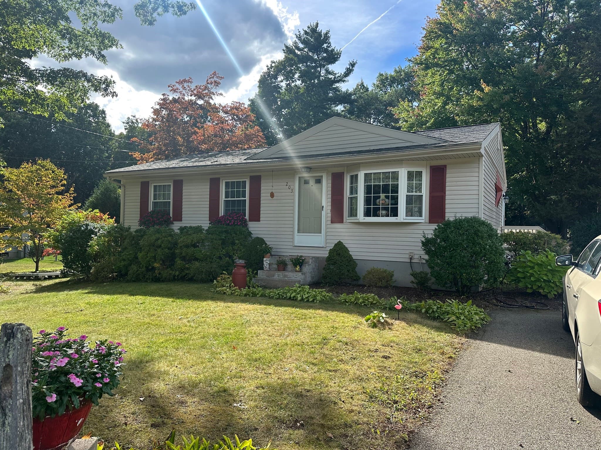 203 New Boston Rd, Sturbridge MA 01566
