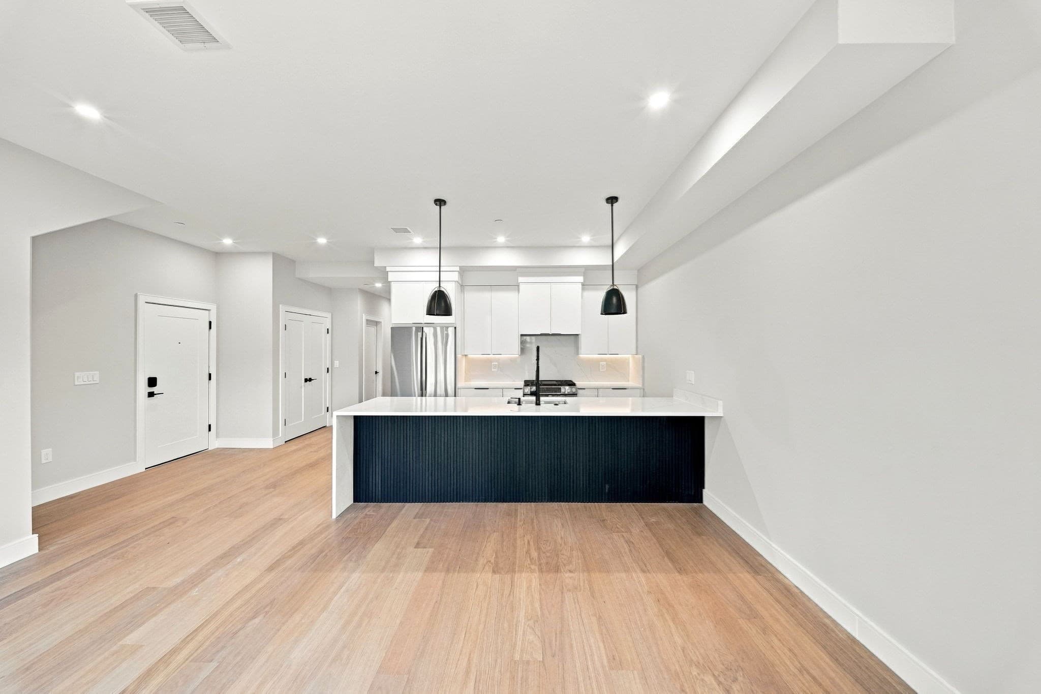 Condominium at 66 Homer Street # 3, Boston MA 02128, Boston, photo 17 of 41