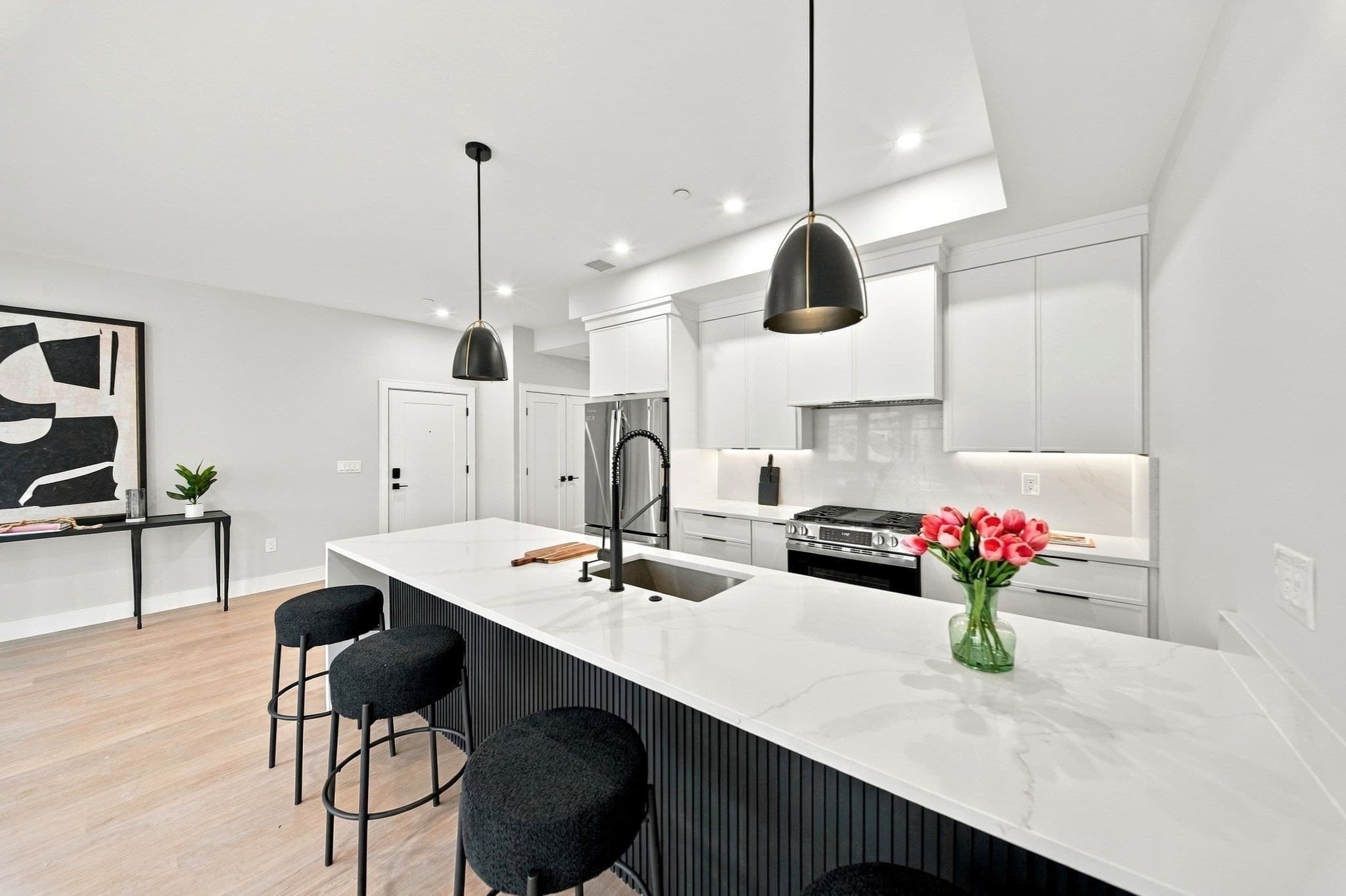 Condominium at 66 Homer Street # 3, Boston MA 02128, Boston, photo 4 of 41