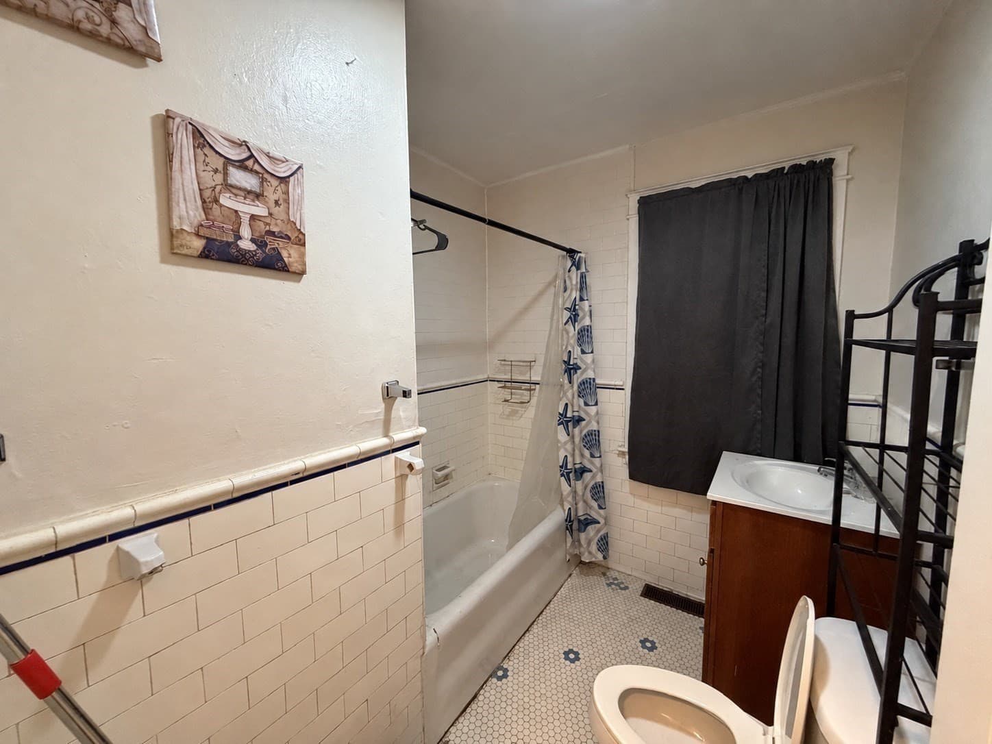 Multi Family at 49 Sagamore Rd, Worcester MA 01609, Worcester, photo 10 of 26