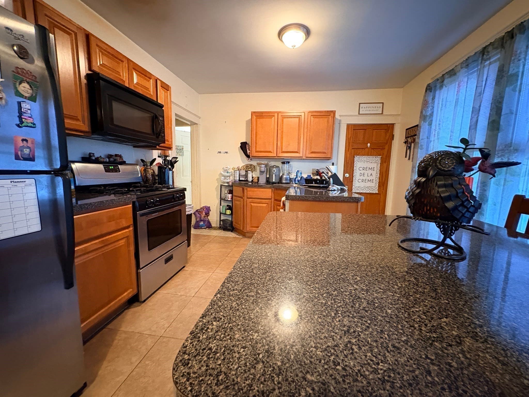 Multi Family at 507 Elm St, New Bedford MA 02740, New Bedford, photo 5 of 16