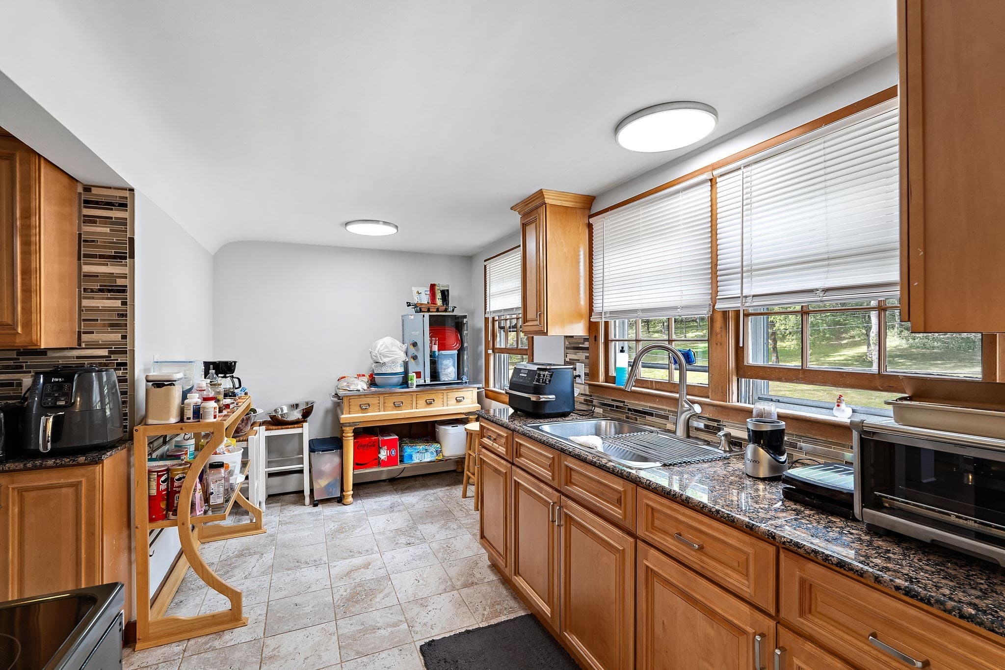 3 Family - 3 Units Up/Down at 49 South St, Northborough MA 01532, Northborough, photo 12 of 25