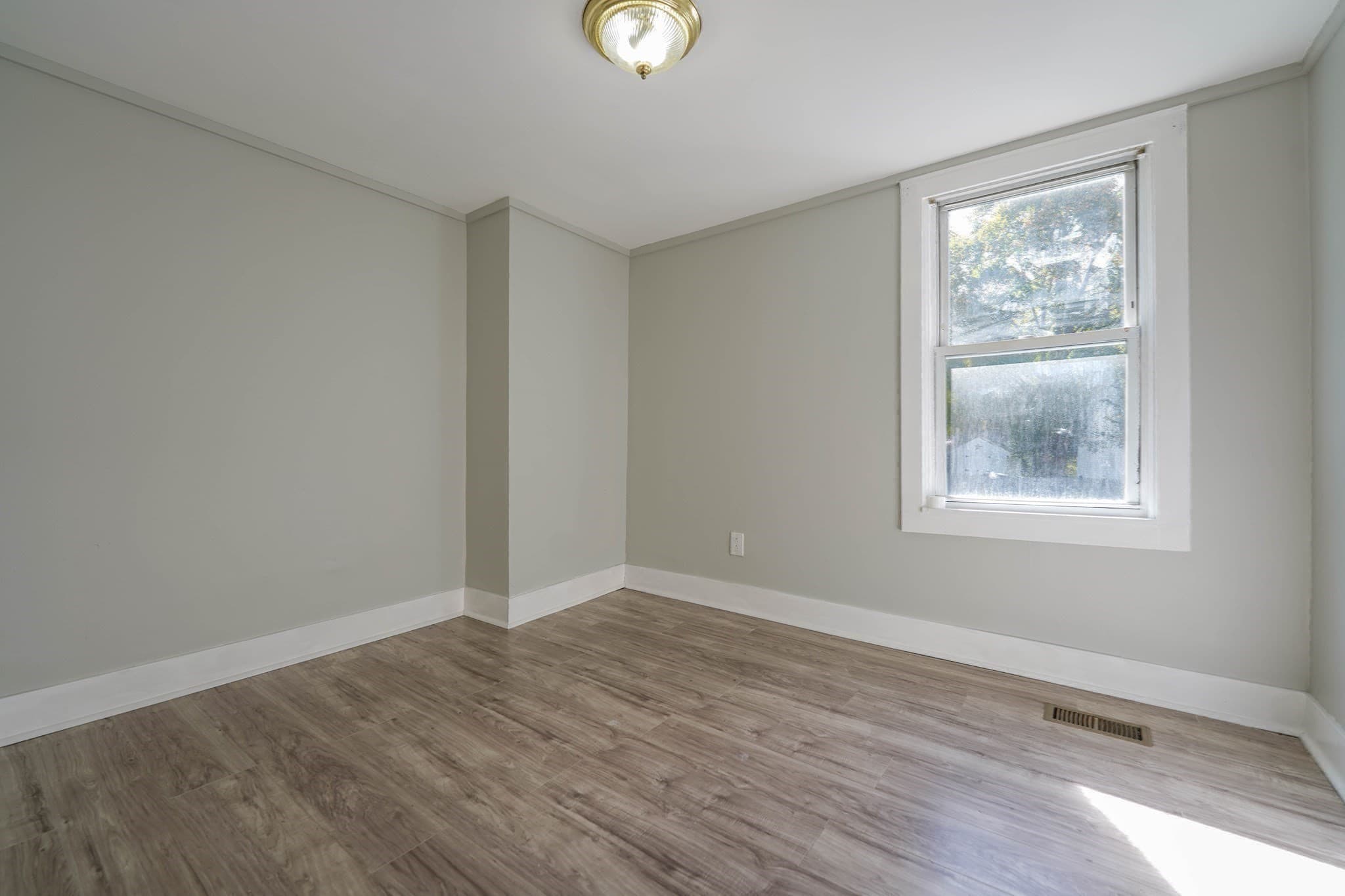 Multi Family at 252 Somerset Avenue, Taunton MA 02780, Taunton, photo 6 of 26