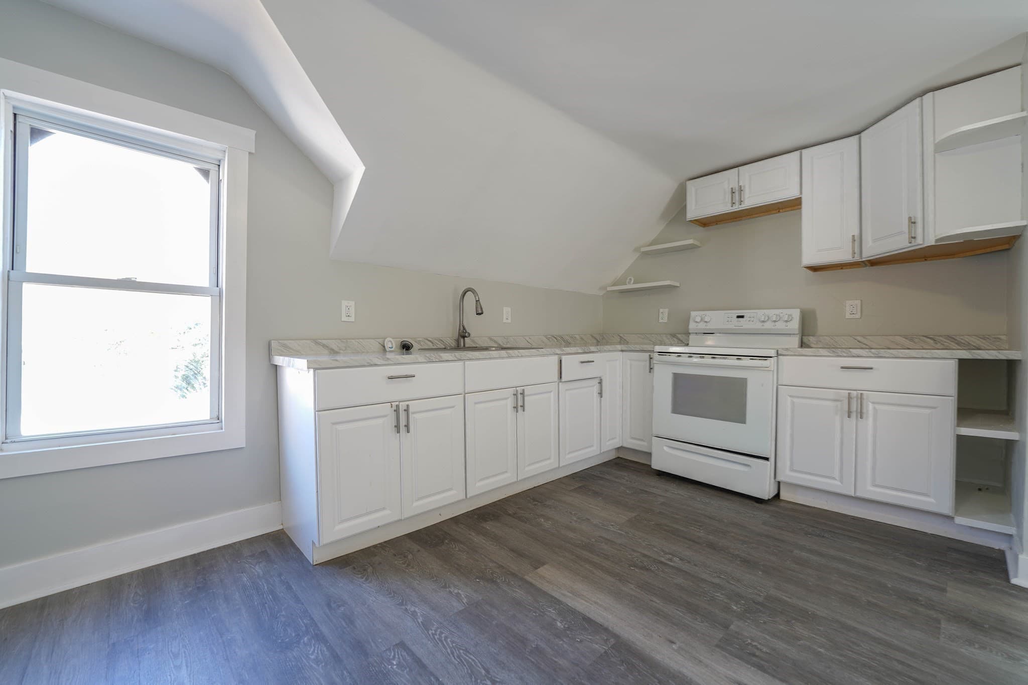 Multi Family at 252 Somerset Avenue, Taunton MA 02780, Taunton, photo 12 of 26